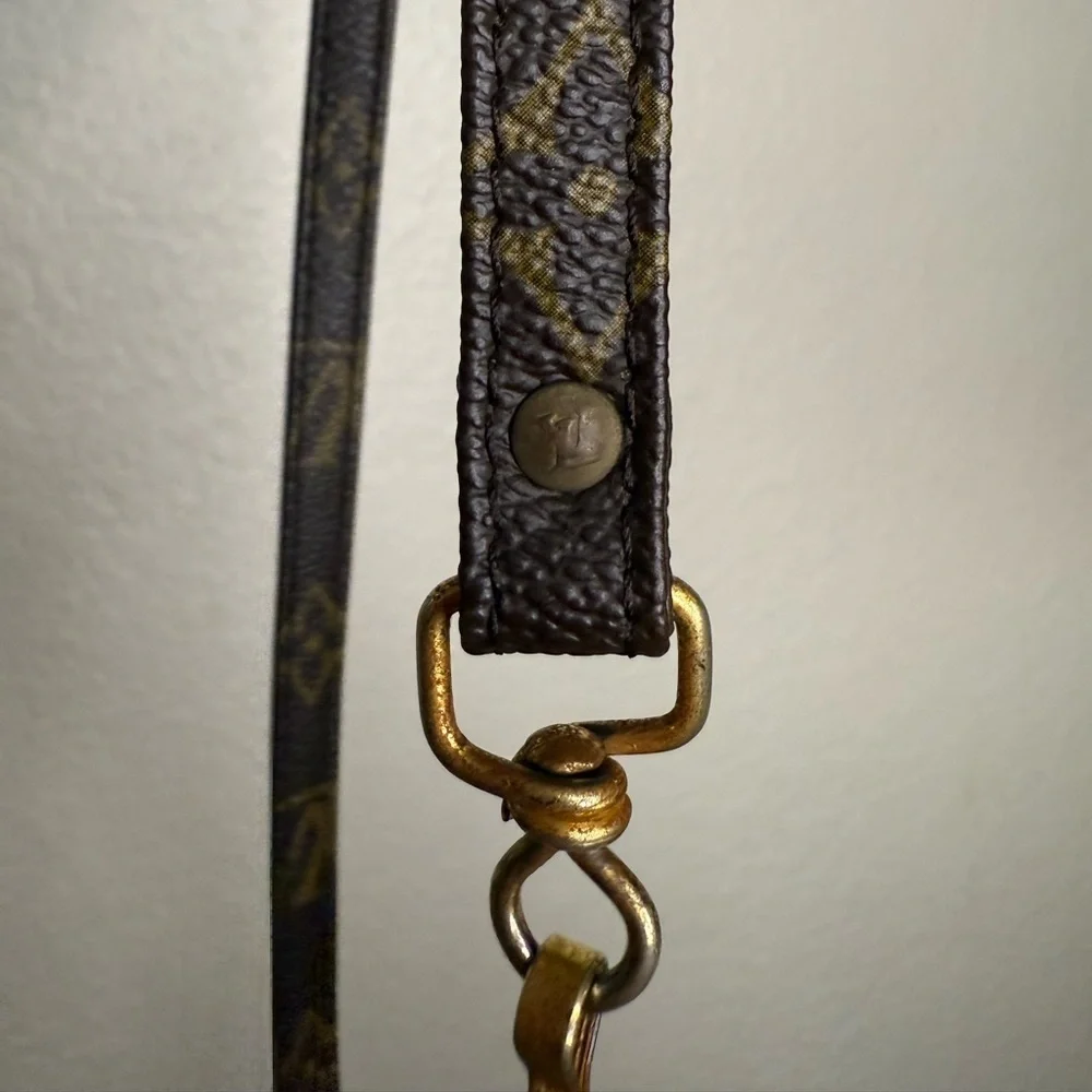 Louis Vuitton Monogram Mini Speedy - Picture 15 of 16